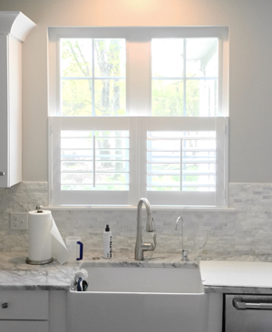 Bakersfield cafe shutters open