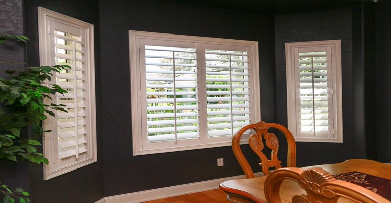 Crisp Polywood Plantation Shutters In Dark Green Dining Room